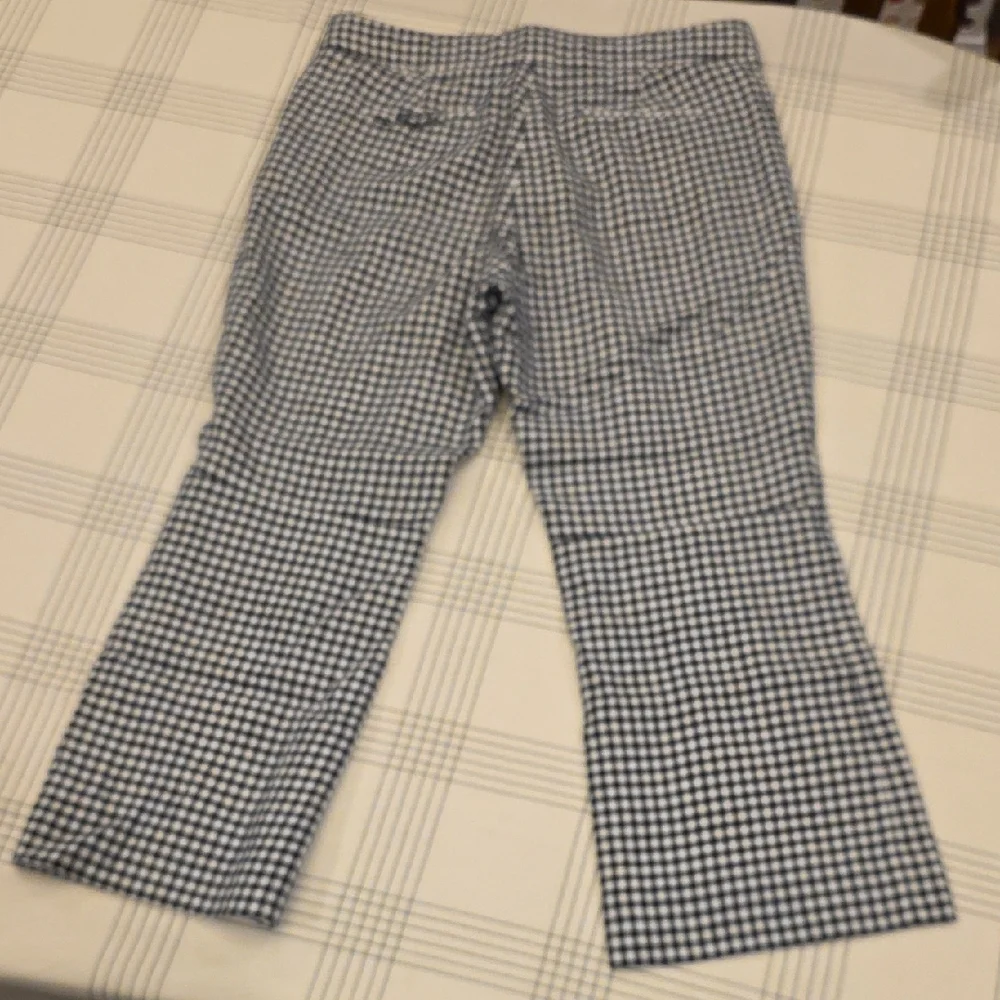 J. Crew Black and White Checkered Cropped Pants - Picture 8 of 10